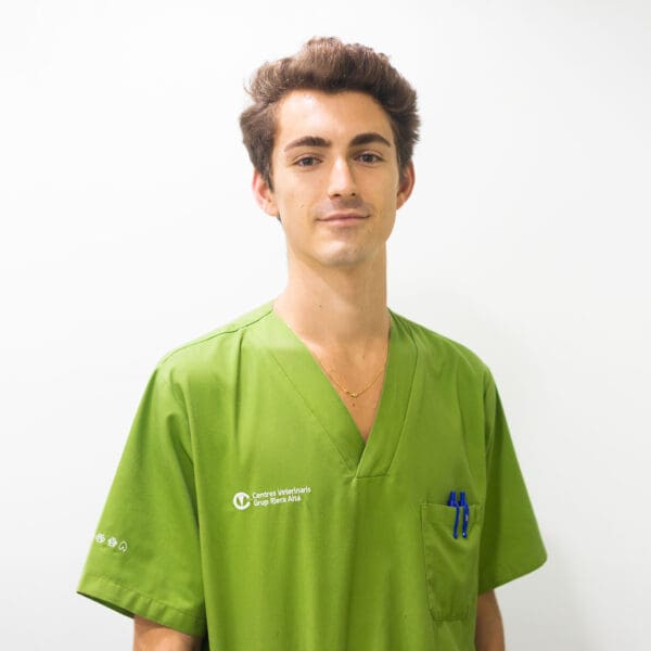 Alejandro Sánchez veterinario Hospital Veterinari Riera Alta de Barcelona
